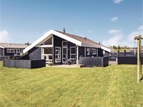 Three-Bedroom Holiday Home in Hjorring